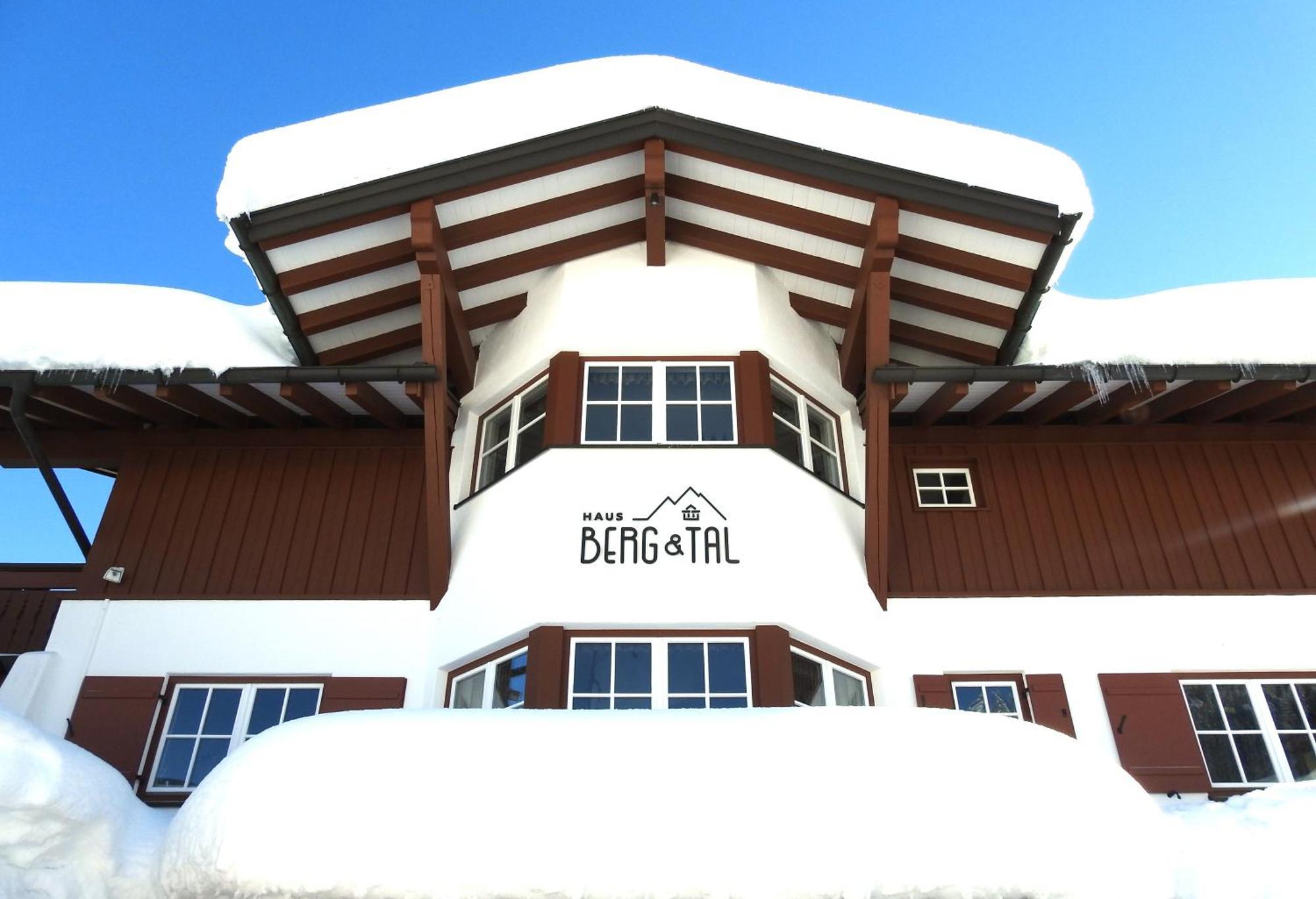 Haus Berg & Tal Apartment Hirschegg  Exterior photo