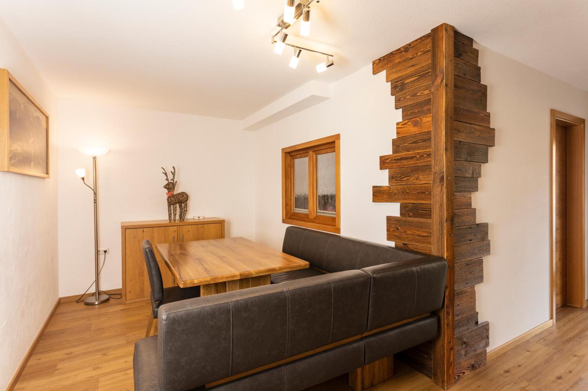 Haus Berg & Tal Apartment Hirschegg  Exterior photo